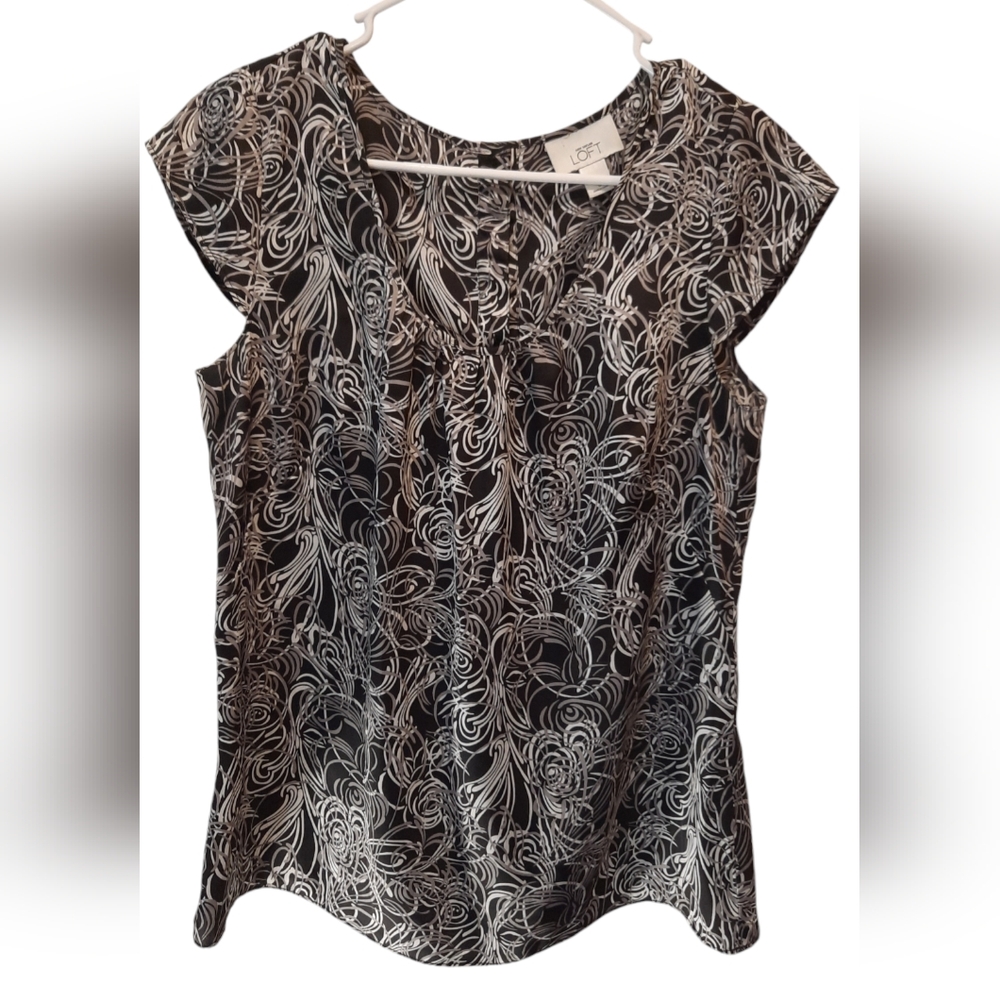 Loft Blouse Womans 8 Black and White Lightweight Polyester Business Casual
